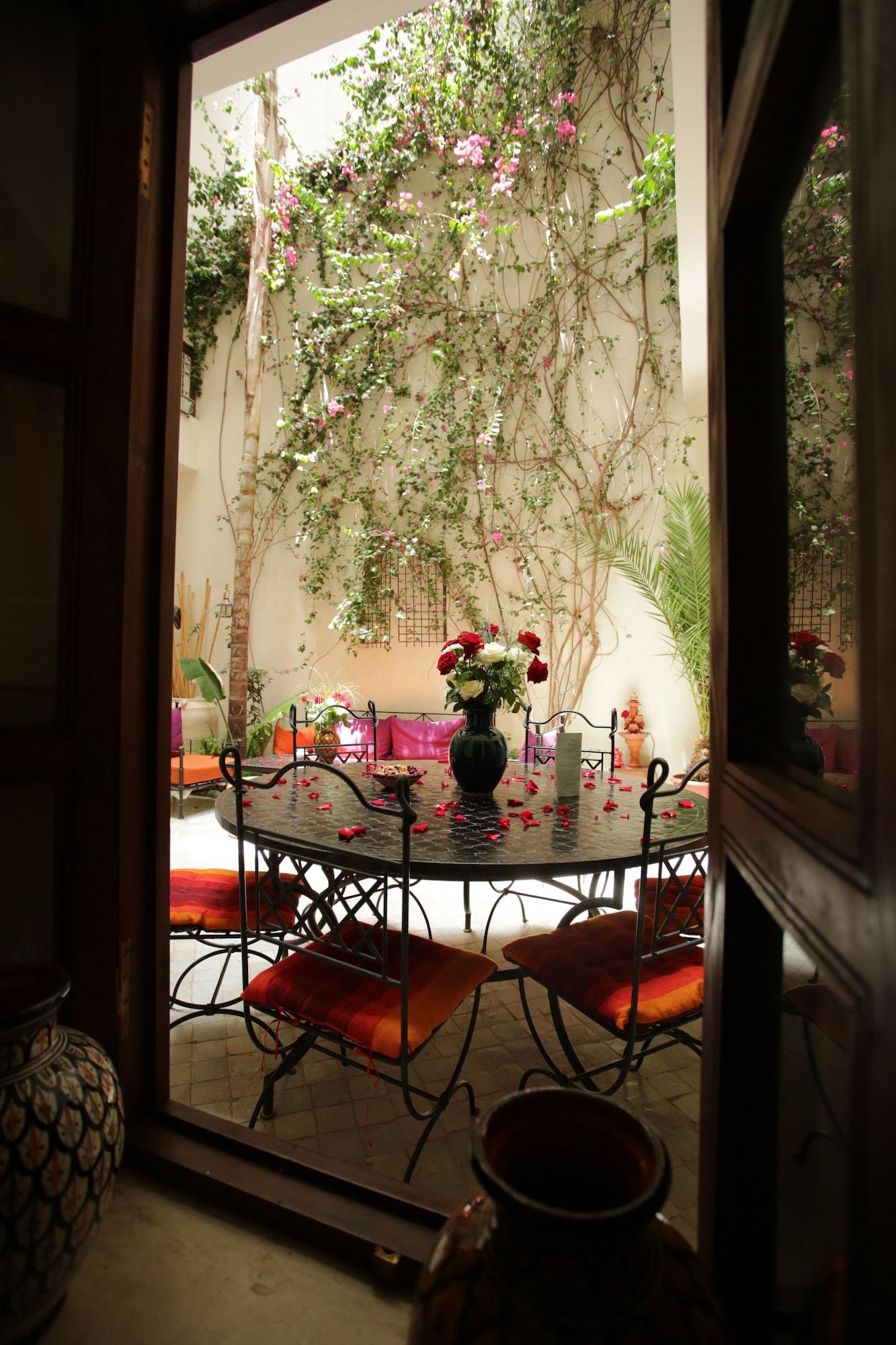 Riad White Flowers Marrakesh Eksteriør bilde