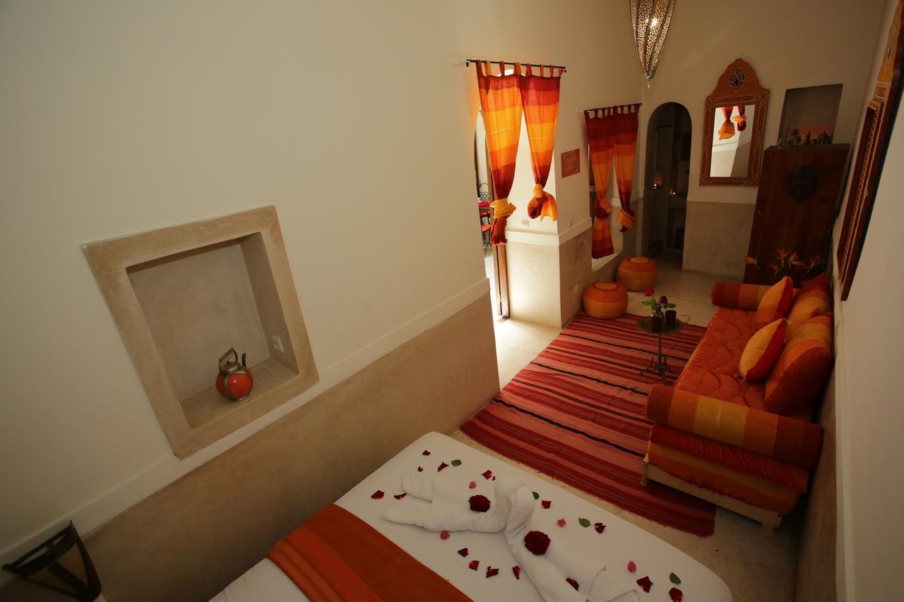 Riad White Flowers Marrakesh Eksteriør bilde